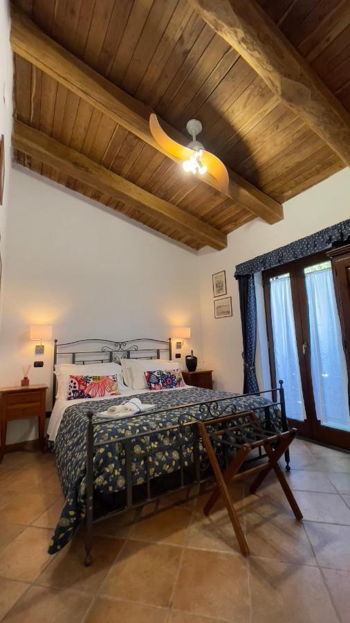 Agriturismo La Casa Del Ghiro Guest House Пимонте Екстериор снимка