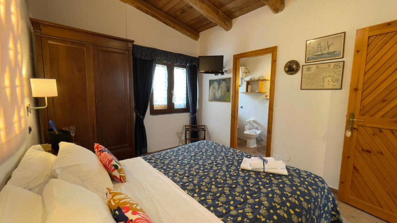 Agriturismo La Casa Del Ghiro Guest House Пимонте Екстериор снимка